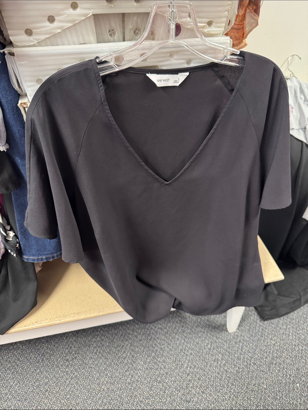Nine West top l // 080217